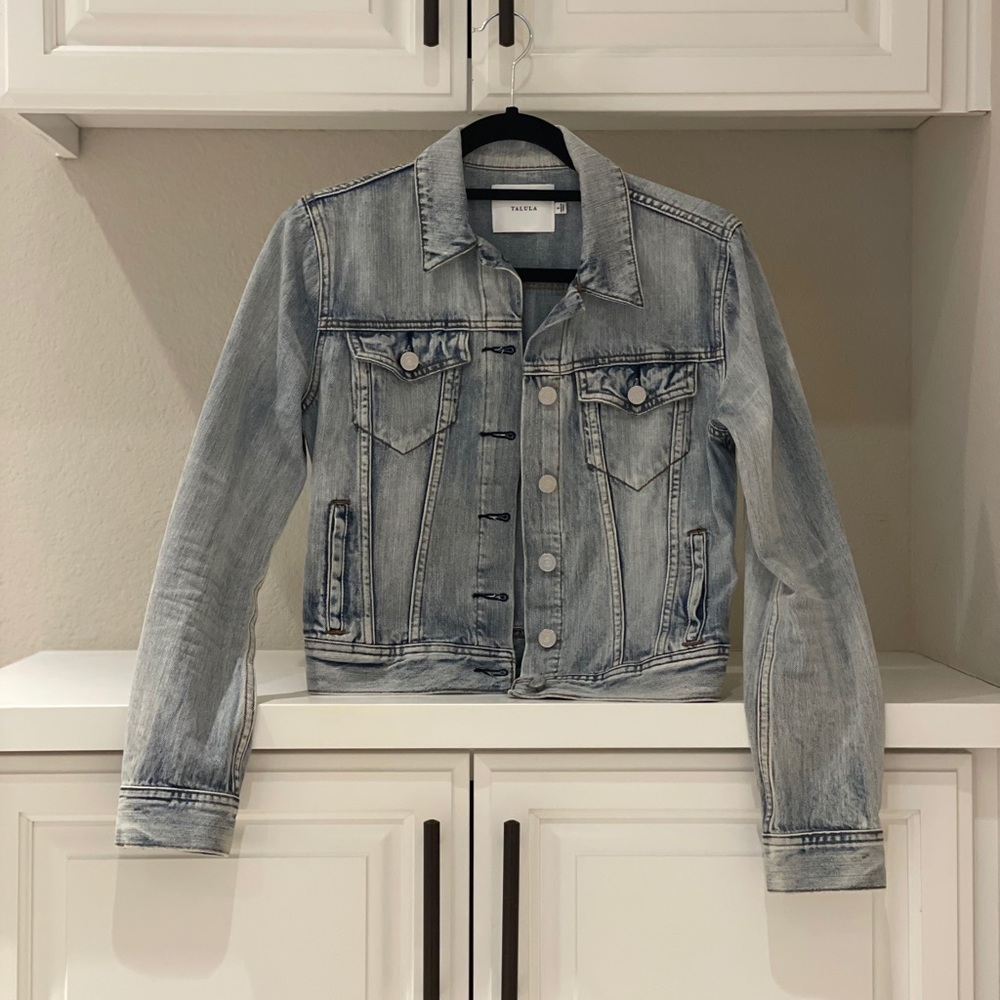 Like-new! Aritzia Talula Jean Jacket.